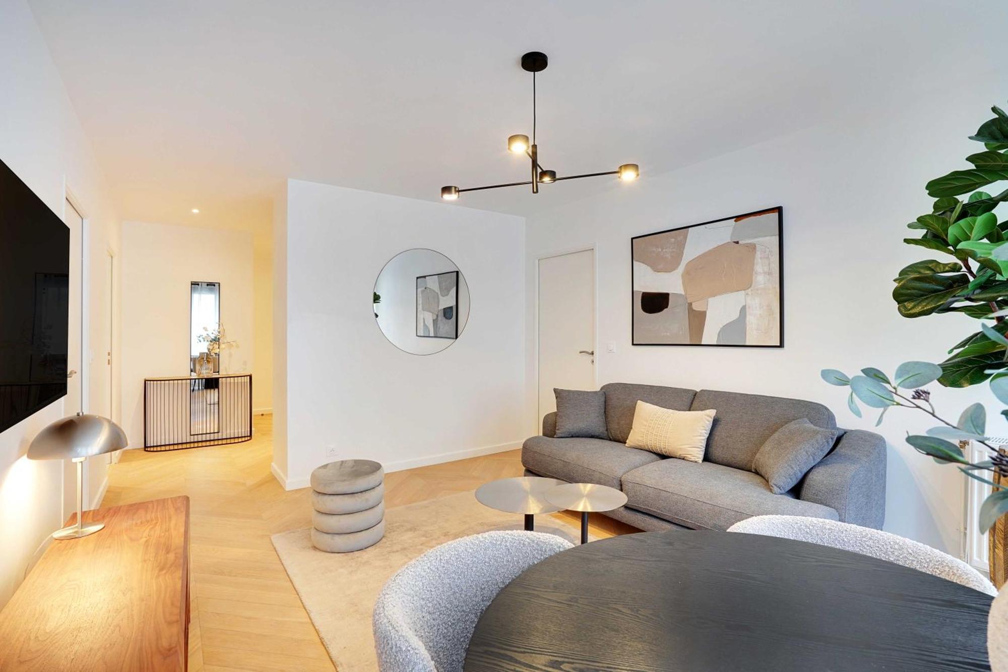 Raffinement Et Confort Dans Cette Residence A Levallois-Perret Exterior photo