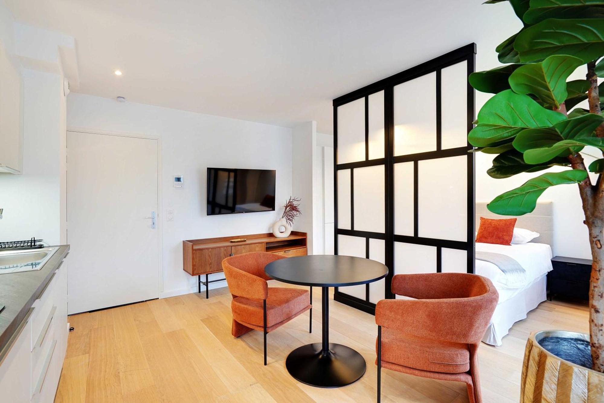 Raffinement Et Confort Dans Cette Residence A Levallois-Perret Exterior photo