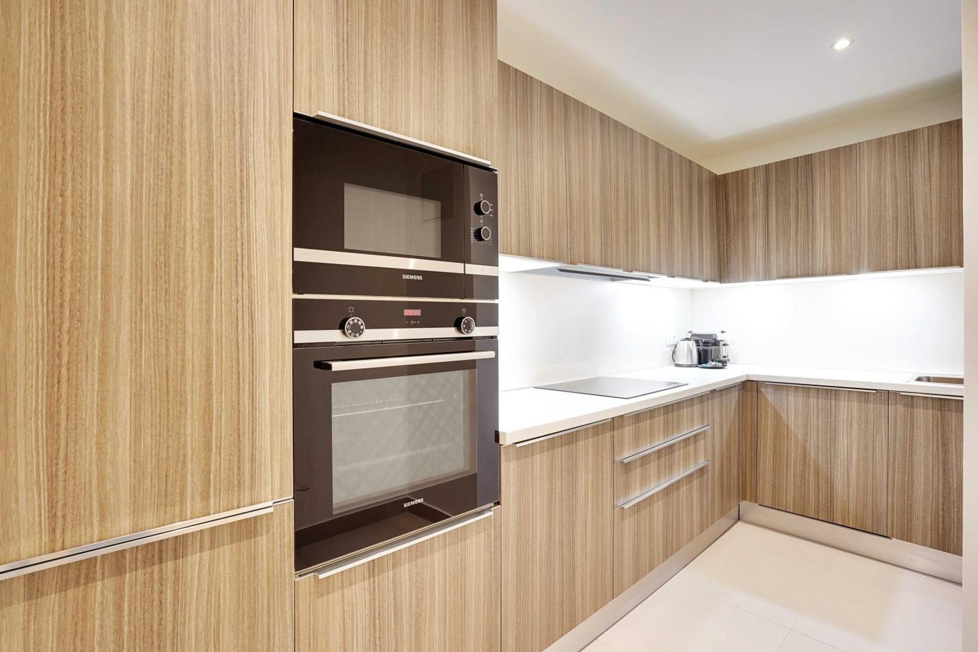 Raffinement Et Confort Dans Cette Residence A Levallois-Perret Exterior photo